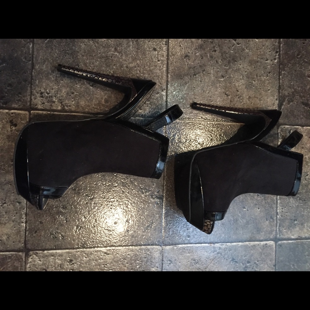 Platform shoes